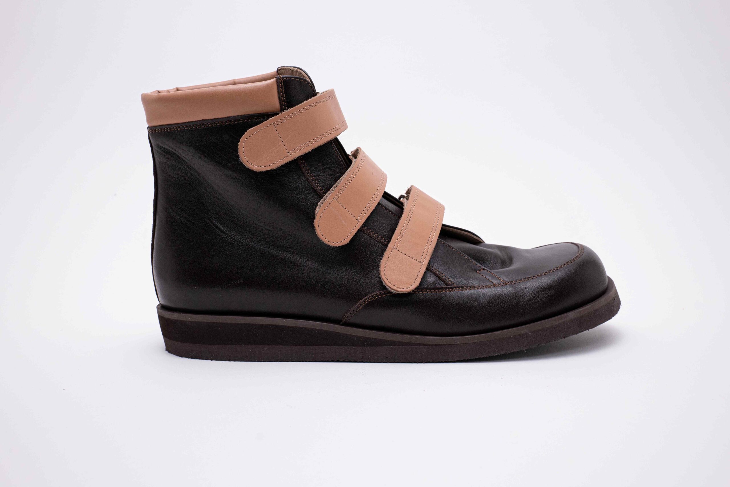 Buty ortopedyczne na rzepy