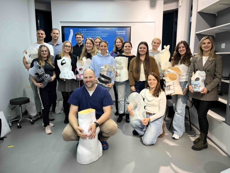 Relacja ze szkolenia „Gorset jako element zachowawczego leczenia skoliozy”